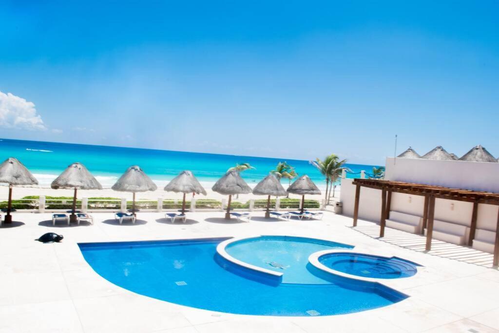 Cancun Marlin 32 Zewnętrze zdjęcie